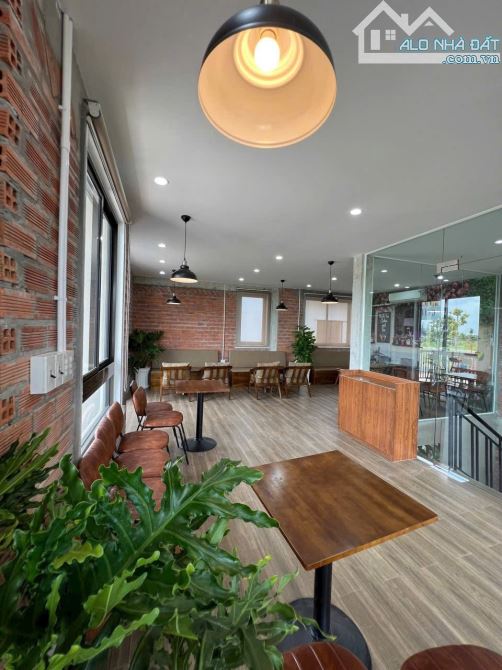 BIỆT THỰ GÓC VIEW HỒ CẢNH QUAN 4,3Ha KDC NAM LONG - 3