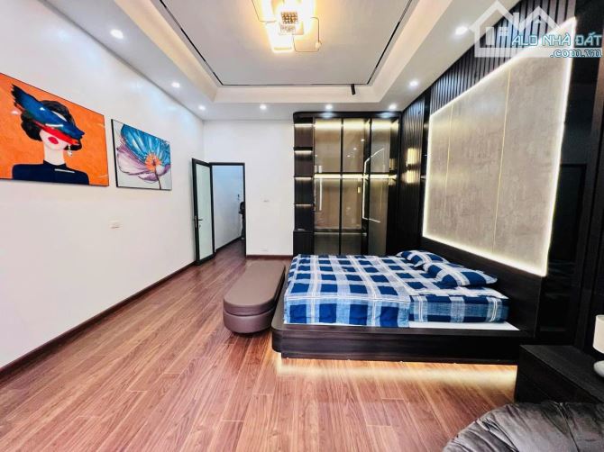 BÁN NHÀ-XUÂN THUY-CẦU GIẤY-LÔ GÓC-NỘI THẤT FULL 45m² t2-4 60m² giá 9 tỷ 6 - 3
