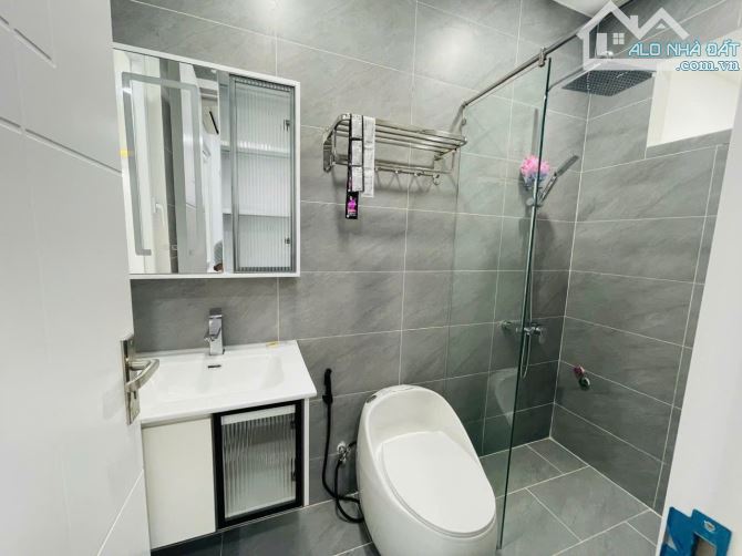 CHU VĂN AN - Ô TÔ NGỦ TRONG NHÀ - HẺM Ô TÔ THÔNG - 88M2 - FULL NỘI THẤT - 3PN - 3