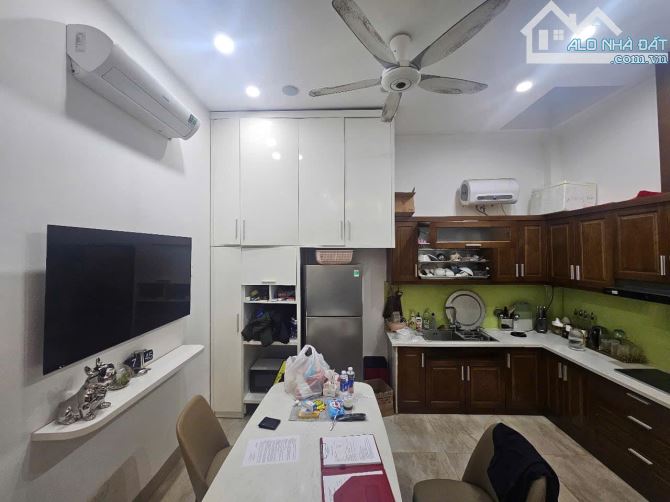 Cần bán gấp nhà phân lô phố Phạm Tuấn Tài 45m2, 4T, ngõ ô tô tránh - 3