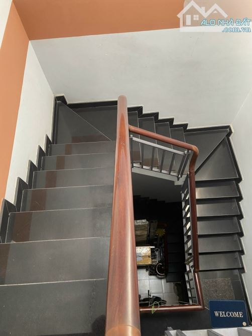 LÝ TƯỞNG ! Bán nhà Lê Quang Định, 6.2 x 15m, 3 Tấm Giá hấp dẫn 11 tỷ thương lượng - 3