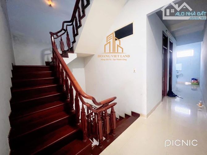 BÁN NHÀ 2 MÊ MẶT TIỀN ĐƯỜNG ĐINH CÔNG TRẮNG - DT: 5,4x18m - H: NAM - 3,48 TỶ - 3
