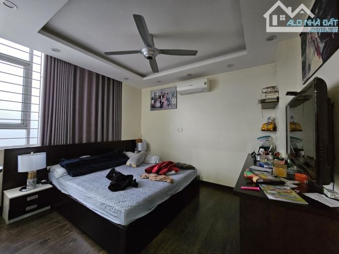 Bán căn hộ chung cư OCT2 xuân phương, nội thất đẹp, diện tích rộng - 4