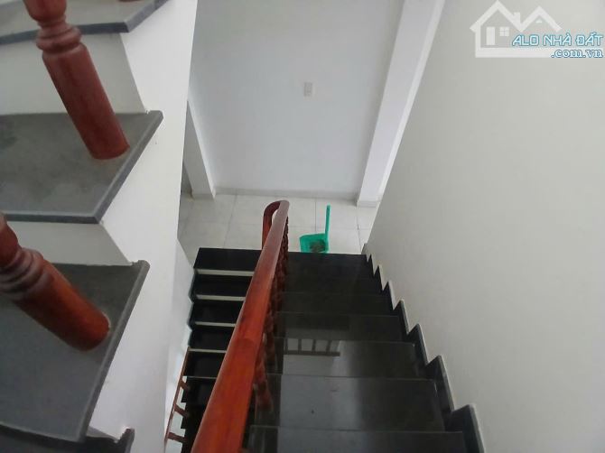 Bán Nhà Ngay Ngã 4 Bình Phước - HBP nhà 3 Tấm, 68m2, đường nhựa 8m trước nhà - 4