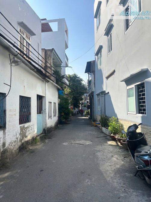 🆘Nhà  Thạnh Lộc 29-110m2- hoàn công 3 tầng- oto tận nhà- 1 đời chủ hẻm dân trí cao 4,35TỶ - 4