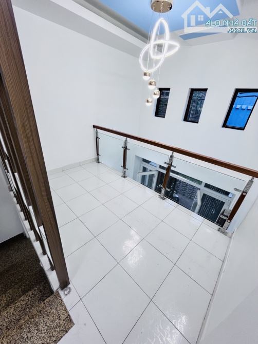 BÁN NHÀ SHR HOÀN CÔNG ĐỦ P14,Q8 ,4TẦNG GIÁ NHỈNH 4,XTỶ - 4