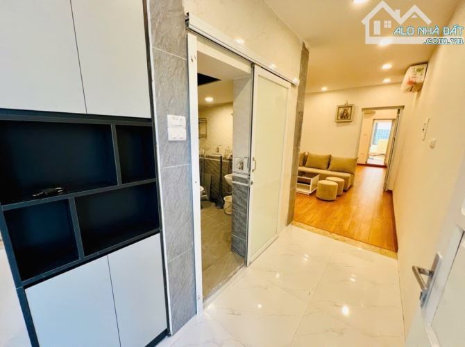 Tập thể Hoàng Ngọc Phách tầng 4 (70m, 3pn,2vs,pk) mới tinh, chỉ việc xách Vali vàoở - 4