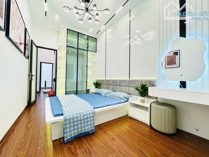 🔥 BÁN NHÀ MINH KHAI - 3 BƯỚC RA Ô TÔ - GẦN CHỢ - KINH DOANH SẦM UẤT - 35M² - NHỈNH 5 TỶ - 4