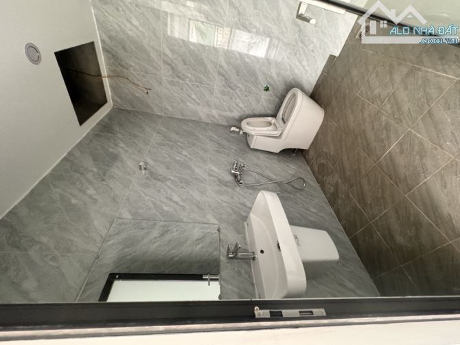 Bán Nhà Riêng tại Kim Ngưu, Lô góc, gần oto 10 tỷ, 35m2, 4PN, 4WC, 5 tầng Thang máy - 4