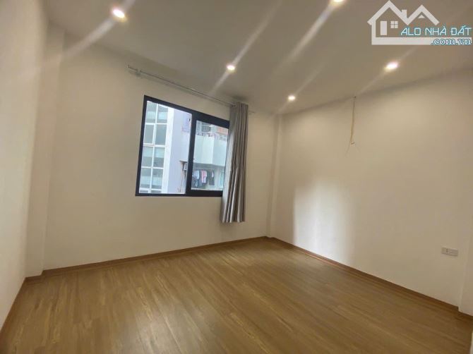 HIẾM! TT Vật Tư Thiết Bị Toàn Bộ - Bộ cơ khí luyện kim Vũ Trọng Phụng - TX. 30m 4T 7.21 tỷ - 4