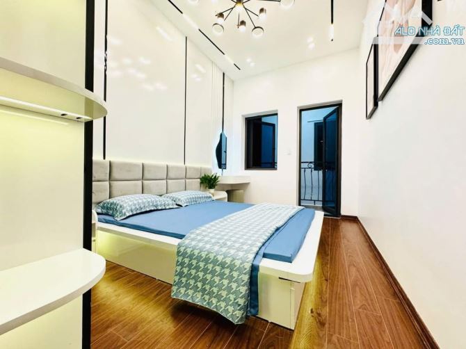 GẦN Ô TÔ - NHÀ ĐẸP FULL NỘI THẤT - TT HAI BÀ - 4