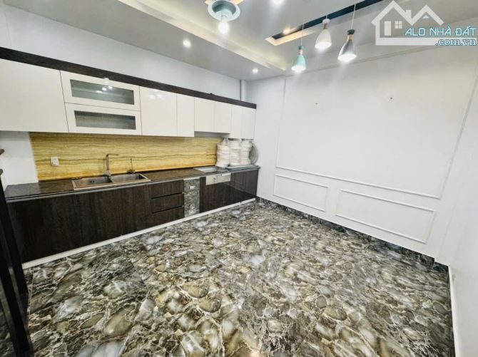 Bán nhà 4 tầng siêu đẹp ngõ 202 Miếu Hai Xã - 4