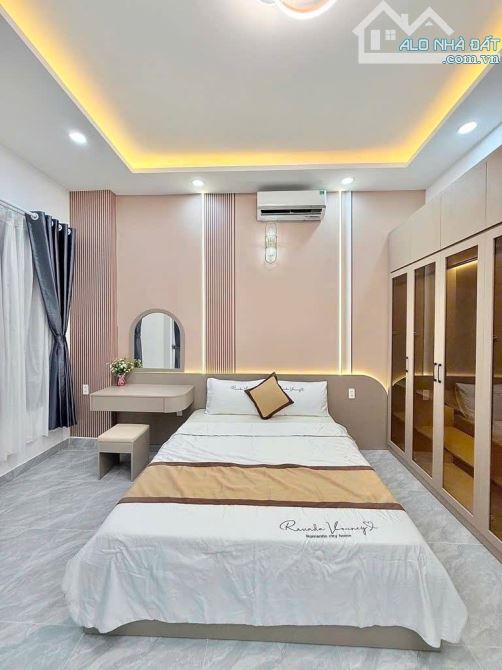 Bán gấp nhà hẻm xe hơi nội bộ 8m nhựa Cách Mạng Tháng 8, DT: 4.8x16m, 5 tầng, chỉ 13.4 tỷ - 4