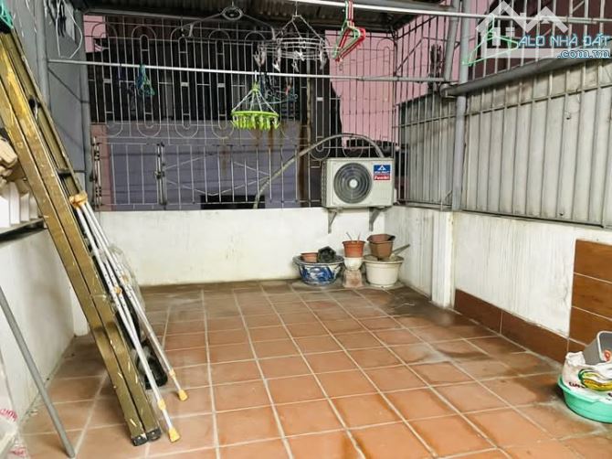 Cho thuê nhà ngõ phố Phùng Chí Kiên Cầu Giấy 33m x 5 tầng, giá 14tr/tháng - 4