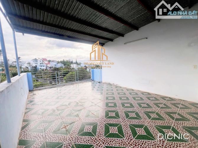 BÁN NHÀ 2 MÊ MẶT TIỀN ĐƯỜNG ĐINH CÔNG TRẮNG - DT: 5,4x18m - H: NAM - 3,48 TỶ - 4
