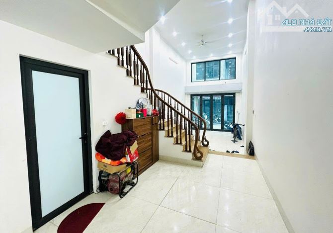 CHỐT NGAY! Nhà Đẹp 5 Tầng, Ngõ 908, Kim Giang, Thanh Trì, 55m2 giá 13 tỷ, Ô TÔ ĐỖ CỬA - 4