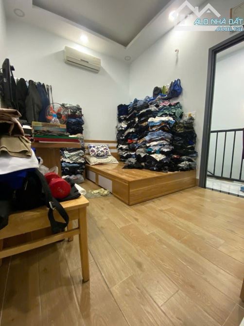 NHÀ LÔ GÓC MẶT TIỀN LÂM VĂN BỀN, QUẬN 7 - VỊ TRÍ VÀNG KINH DOANH & ĐẦU TƯ - 5