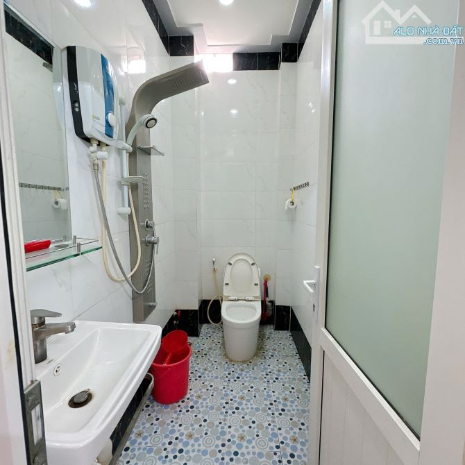 GẤP! Nhà ĐẸP 1 lầu 4x15 Tân Hoà Đông - Giá 5,1 tỉ - 5
