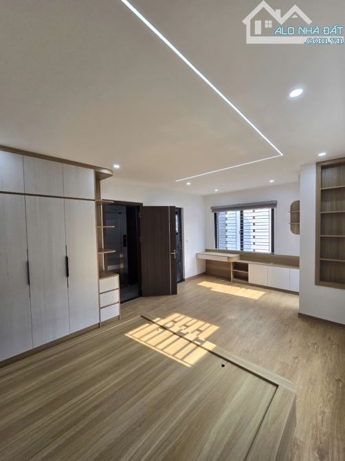 THÁI HÀ - Căn Góc Mới Koong 6 tầng Thang Máy Ô tô đỗ cửa - 5