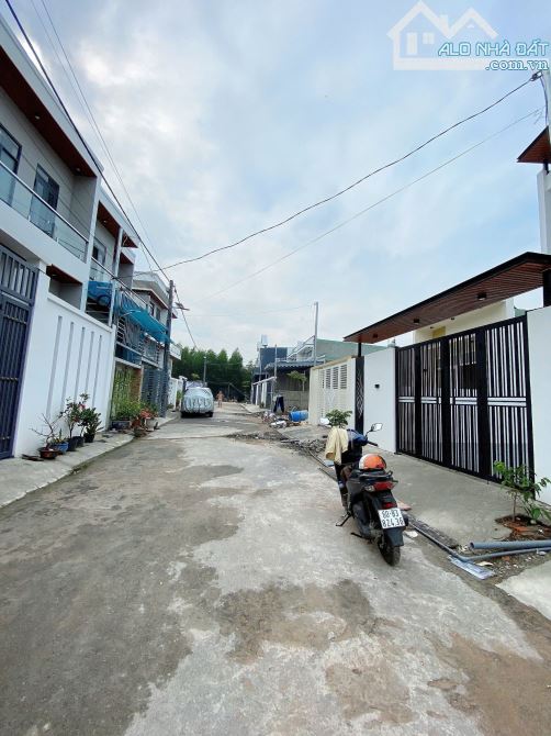 Hạ giá 100 triệu bán lỗ căn nhà lầu giá còn 1tỷ 990tr. Sổ riêng thổ cư - 5