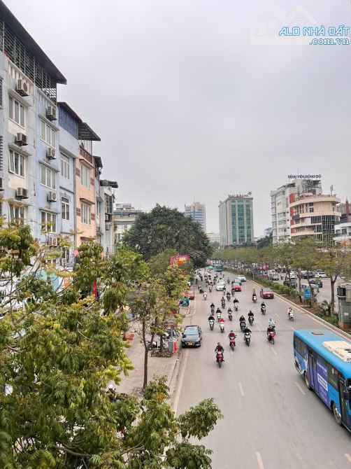 MẶT PHỐ XÃ ĐÀN ĐỐNG ĐA TÒA NHÀ VĂN PHÒNG MẶT TIỀN KHỦNG 7,5m GIÁ CHỈ 30 TỶ - 5