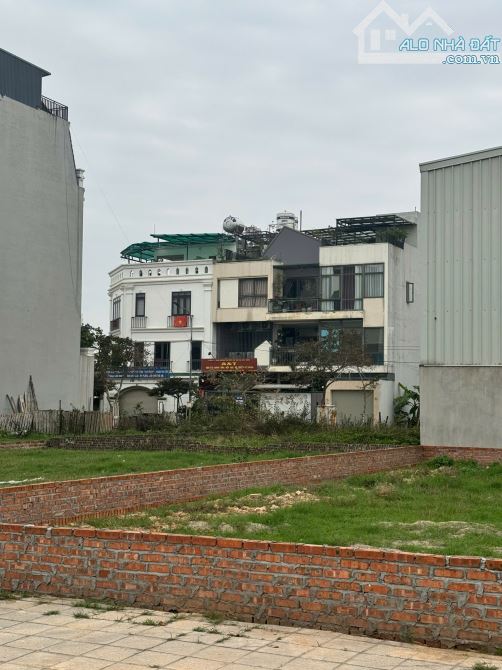 LÔ GÓC HAI MẶT TIỀN - KHU ĐÔ THỊ NGUYÊN KHÊ - PHỐ NHÀ GIÀU - MẶT TIỀN QUYỀN LỰC-ĐẲNG CẤP - 6
