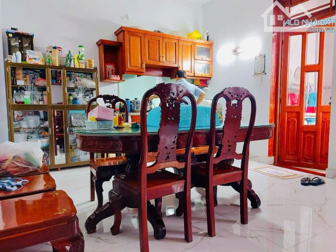 BÁN GẤP BIỆT THỰ GÓC 2 MẶT TIỀN CÁCH MẠNG THÁNG 8 DT: 8X18 SÁT CV LÊ THỊ RIÊNG CHỈ 27,8 TỶ - 6