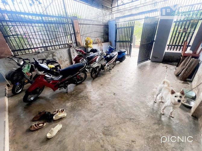 BÁN NHÀ 2 MÊ MẶT TIỀN ĐƯỜNG ĐINH CÔNG TRẮNG - DT: 5,4x18m - H: NAM - 3,48 TỶ - 6