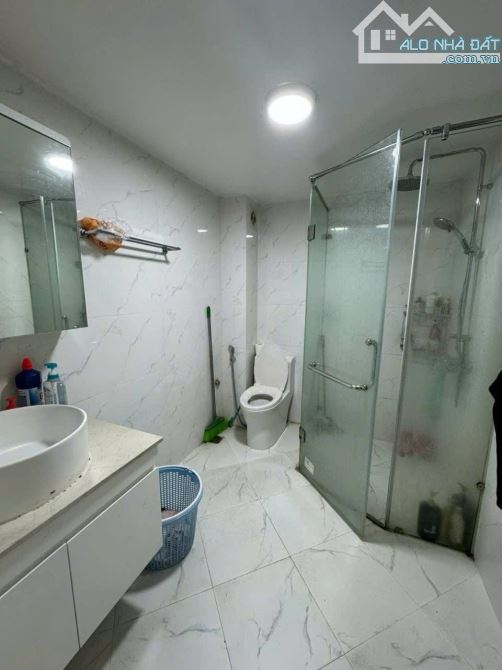 Giá Tốt! Tứ Liên, Tây Hồ - Đường Ô tô tránh - Kinh Doanh - 70M2 - 5 Tầng - 5,4M MT-18 Tỷ - 7
