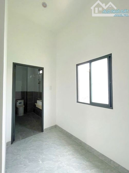 Hạ giá 100 triệu bán lỗ căn nhà lầu giá còn 1tỷ 990tr. Sổ riêng thổ cư - 7