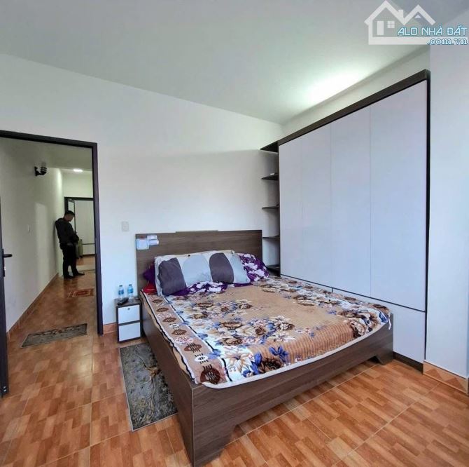 Bán nhà 3 tầng, trần nguyên hãn,sân cổng riêng, DT 45m2 ,💸 2,6 tỷ (dc02) - 7