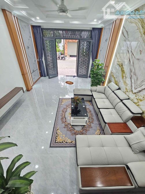 Bán nhà mới 1T2L 4.5x16m hoàn công, đường số 6 KDC Thanh Bình p.Bình Hòa, full nội thất - 8