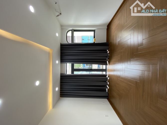 Nhà cực phẩm 5 tầng hiện đại, có thang máy , nội thất xịn xứng tầm gia chủ - 8