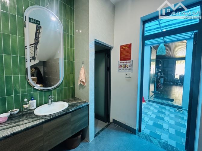 🎉🎉🌹CƠ HỘI ĐẦU TƯ SINH LỜI CỰC HẤP DẪN – NHÀ 4 TẦNG KINH DOANH SPA DOANH THU 400 TRIỆU - 9