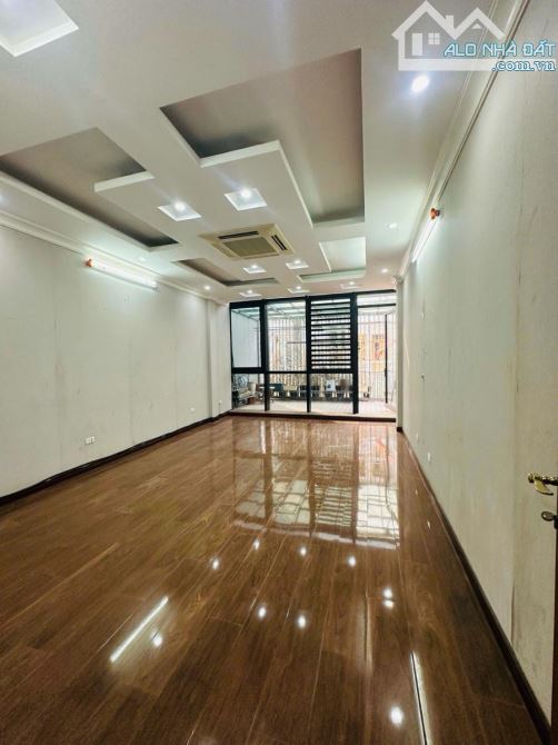 SIÊU PHẨM-LINH LANG- DT 100m-7 TẦNG THANG MÁY - MT 4,5m-GIÁ  48,5 TỶ  HAI THOÁNG TRƯỚC SAU - 9