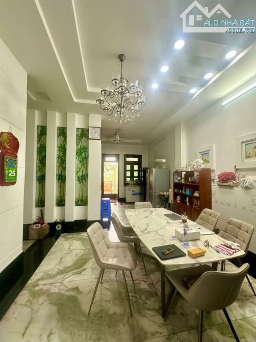 🔥Biệt thự cao cấp 5 tầng - Mặt Tiền đường Khuông Việt - mà giá chỉ bằng trong hẻm. - 7