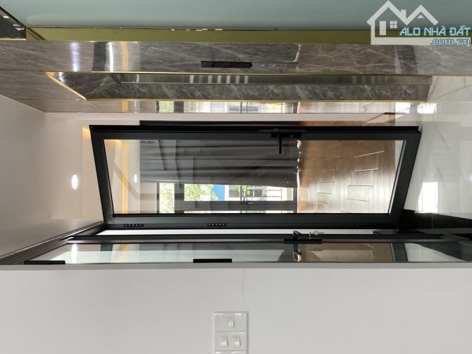 Nhà cực phẩm 5 tầng hiện đại, có thang máy , nội thất xịn xứng tầm gia chủ - 9