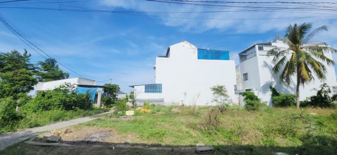 Lô Góc 2 Mặt Tiền Đường Phú Trung Vĩnh Thạnh Nha Trang