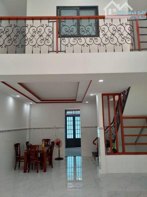 Nhà 2 tầng HxH đường số 7 khu TÊN LỬA 72m2 giá 5,5 tỷ