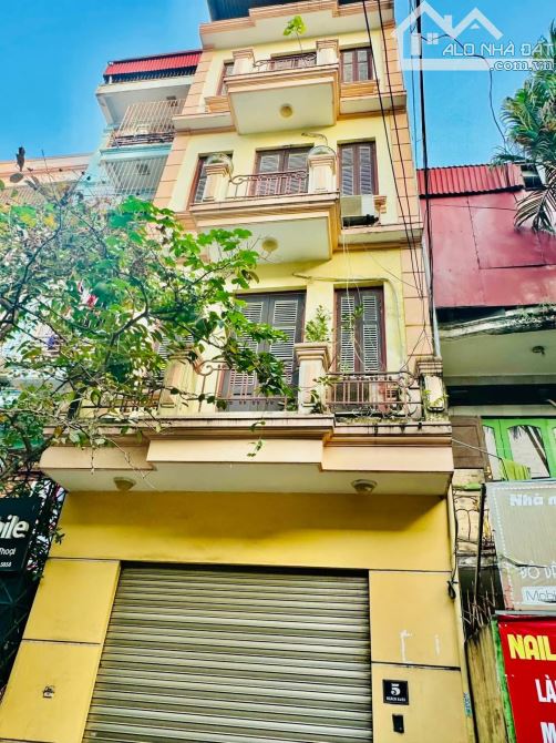 MẶT NGÕ KINH DOANH PHỐ VIP HOÀNG CẦU 15.9 TỶ 46m2 5T MT 4,2m LÔ GÓC, VỈA HÈ, Ô TÔ TRÁNH ĐỖ