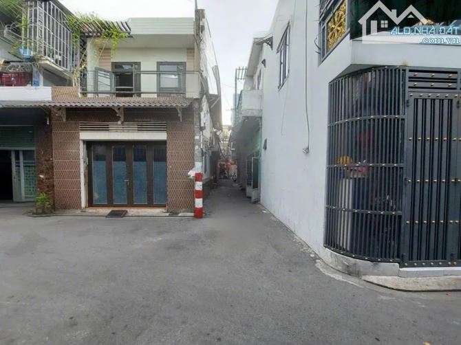 NHÀ ĐẸP TÂN BÌNH, 2 TẦNG, 2PN, 54M2 - SỔ HỒNG RIÊNG - GIÁ CHỈ 4.3 TỶ