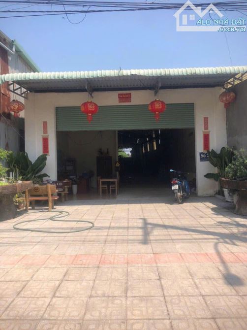 Bán nhà mt đường Nguyễn Duy Trinh Kp3 Thị Trấn Tân Biên, Gần siêu thị Coop mart