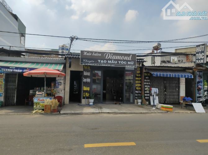 Cần bán gấp nhà mặt tiền Trung Mỹ Tây 13, 5.5x35m giá chỉ 9,5 tỷ TL.