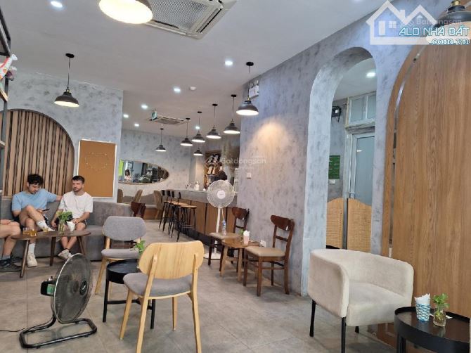 Bán nhà siêu đẹp Dịch Vọng Hậu, Cầu Giấy 110m2, phân lô vỉa hè, 2 mặt trước sau ô tô tránh