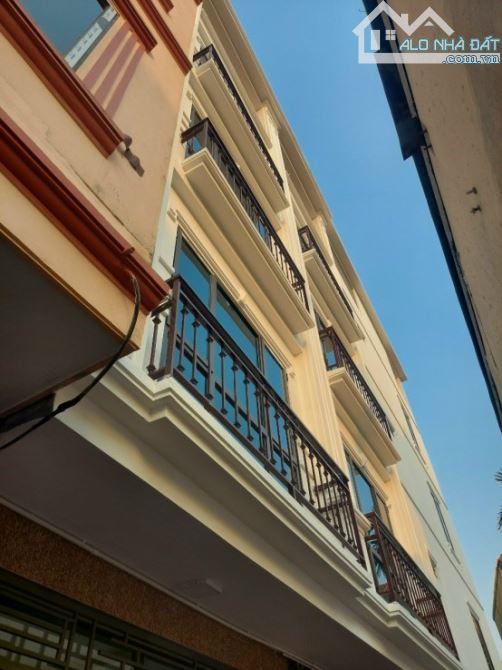 5.2 tỷ nhà 36m chợ Kiến Hưng ô tô qua cực gần, vài bước chân đến chợ Hà Đông Hà Cầu