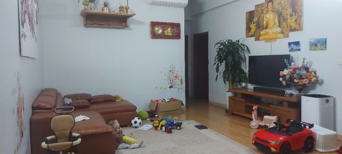 Bán căn hộ 98m2 giá 4,5 tỷ KDT Văn Khê