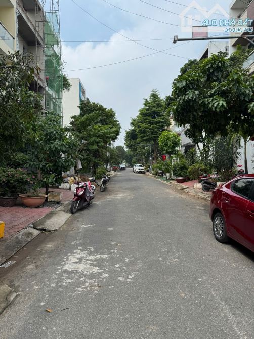 Bán nhà Mặt Tiền kinh doanh khu cư xá Chu Văn An p.26 Bình Thạnh, 4x18m, 4 Tầng