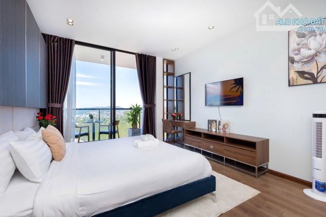 BÁN VILLA MẶT TIỀN đường Hùng Vương- P10, Đà Lạt, VIEW ĐỒI THÔNG VĨNH VIỄN GIÁ CHỈ 36,8 Ỷ