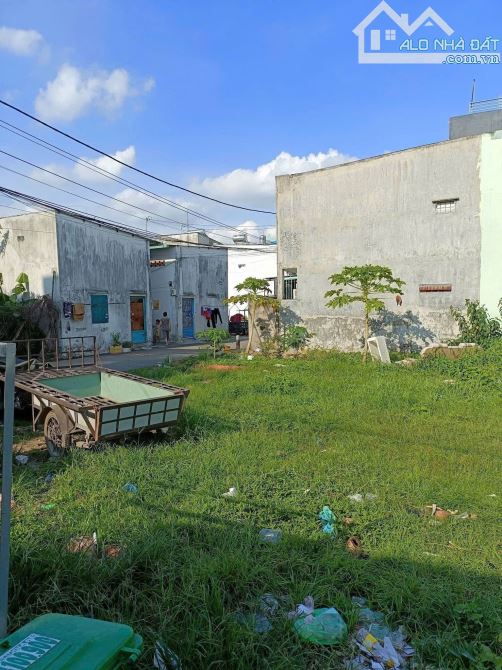 CÒN 1 LÔ Ở CHỢ XUÂN THỚI THƯỢNG 100M2 - GIÁ CHỈ 1 TỶ 600TR - GIÁ TỐT