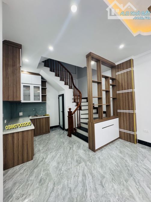 Hàng hiếm Kim Chung- Bán nhà Lai Xá 35m2x5T, ô tô đỗ cửa, ngõ thông KD nhỏ, chủ thiện chí